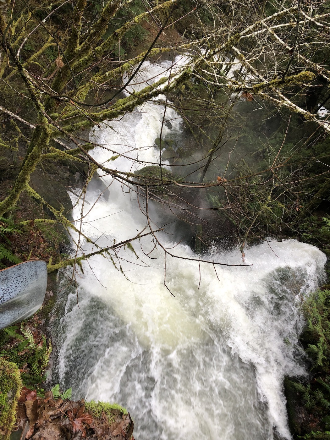Upper Sru Creek Falls from bridge